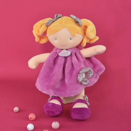 petite poupée blonde avec robe rose toute douce Jolijou